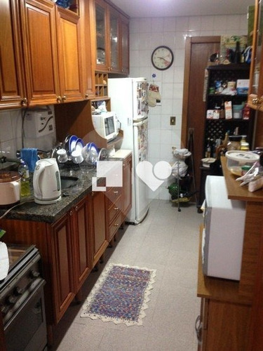 Apartamento De Dois Dormitórios C Dependência - 28-im432305