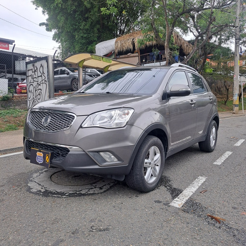 Ssangyong Korando 2.0 C Gasolina 4x2