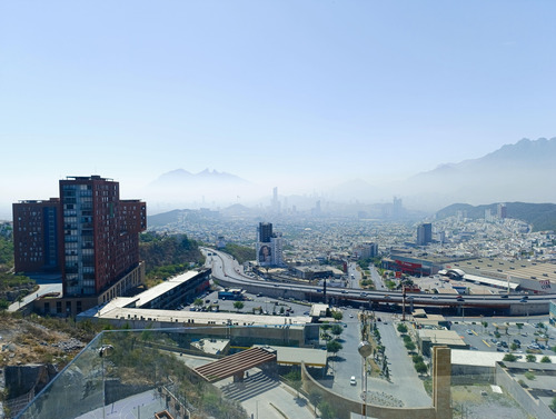 Departamento En Renta En Torre Zafiro, San Jerónimo, Monterrey