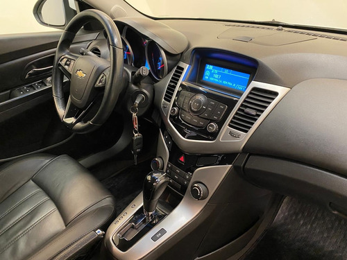 Chevrolet Cruze 1.8 LT 16V FLEX 4P AUTOMÁTICO