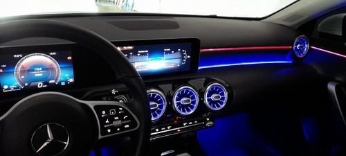 Imagen 3 de 14 de Mercedes Benz A200