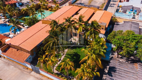 Imagen 4 de 19 de Yohandys Vende Hotel En Chichiriviche Estado Falcon