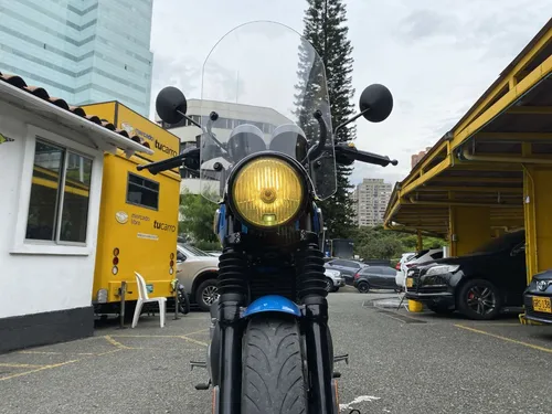 Royal Enfield Interceptor Int 650 2023