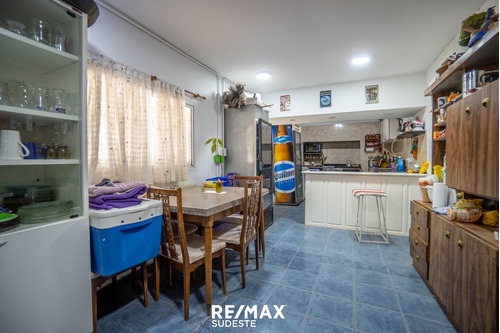 Imagen 24 de 30 de Venta De Excelente Casa Quinta Bahia Blanca