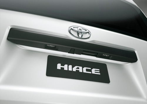 Imagen 5 de 15 de Toyota Hiace 2.8 Tdi Furgón 6at L1h1 3a 4p 2021