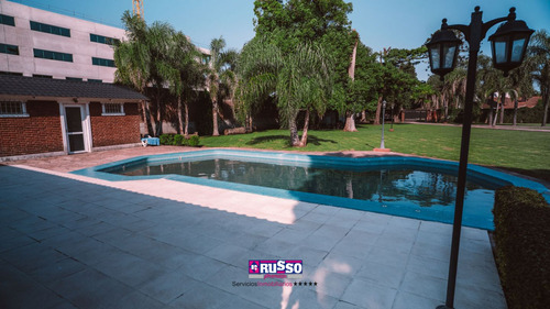 Venta Casaquinta 5 Ambientes Villa Luzuriaga