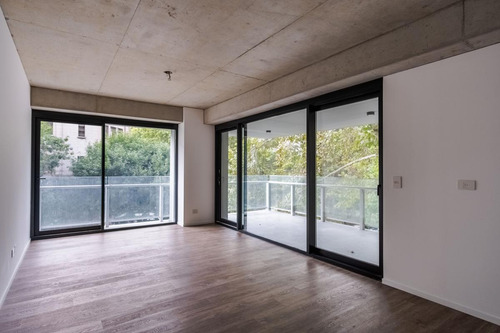 Tres Ambientes En Venta En El Piso 6 Con Cochera. Quartier Del Bajo. Torre 2