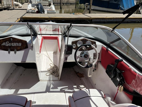 Imagen 8 de 11 de Lancha Geuna F170 Con Mercury 90 Hp