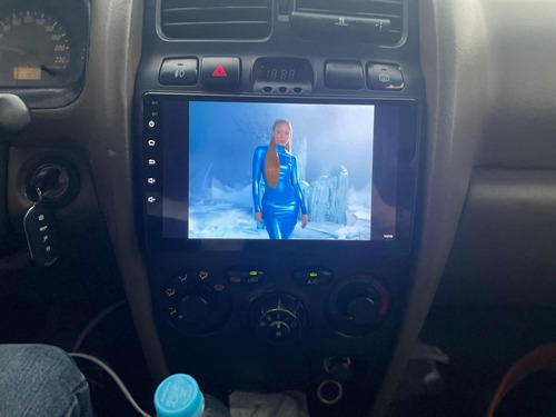 Imagen 8 de 14 de Hyundai Santa Fe 2.7l Automático