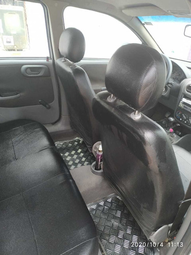 Chevrolet Corsa Sedan 2003 1.0 Classic 4p Álcool