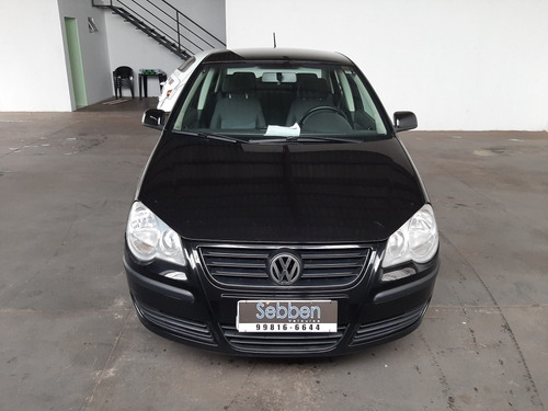 Volkswagen Polo Sedan 2009 1.6 Vht Total Flex 4p