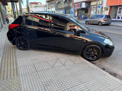 Nissan Tiida 1.8 Acenta