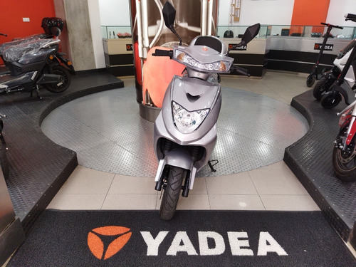 Imagen 2 de 4 de Moto Eléctrica Yadea Em-215 1500w 0km Tienda Fisica