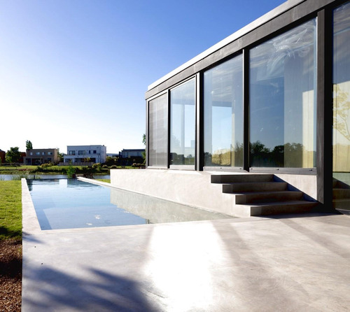 Casa En Alquiler En El Cantón, De Diseño Y Amoblada