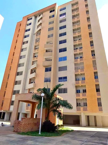 Venta Apartamento Conj. Resid. Sun Suites, Urb. Jardín Mañongo