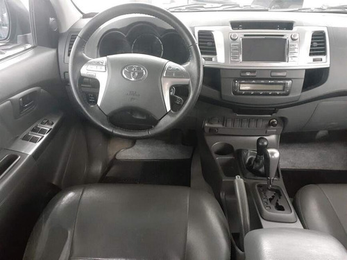 Imagem 6 de 12 de Hilux 3.0 Srv 4x4 Cd 16v Turbo Intercooler Diesel 4p Automá