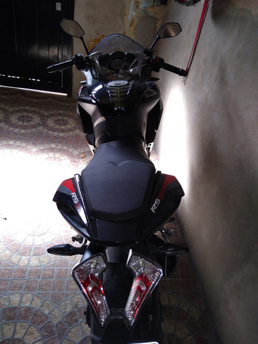 Imagen 1 de 5 de Rouser Rs 200,permuto/moto Hasta 300cc Mas Dinero A Mi Favor