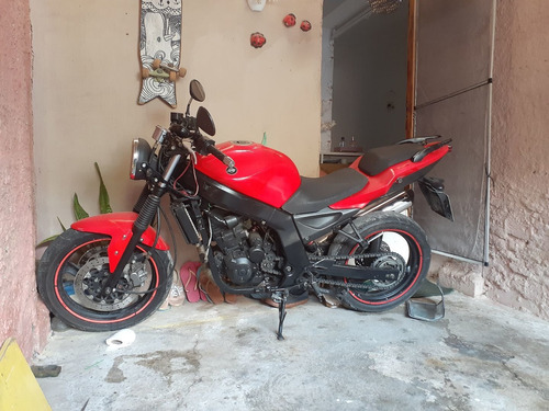 Dafra Roadwin 250 R
