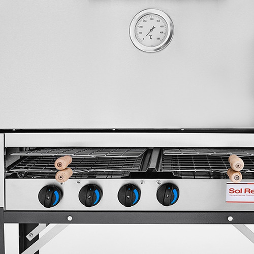 Imagen 4 de 10 de Horno Pizzero 8 Moldes Sol Real Con Carlitero Y Plancha