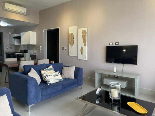 Piantini - Alquilo Apartamento Amueblado En Piantini | 1 Habitación | 1.5 Baños | 1 Parqueo | Us$1,400