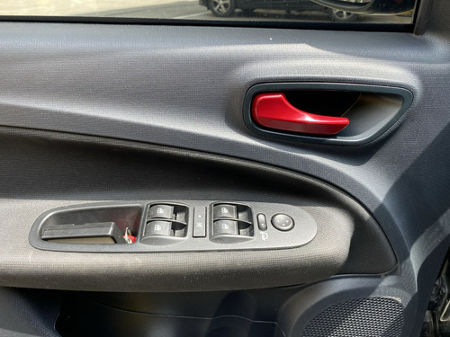 Fiat Uno Sporting 1.4 2019