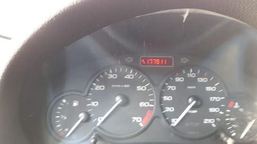 Peugeot 206 1.0 Sensation 16v Gasolina 4p Manual