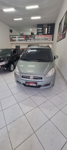 Imagem 2 de 12 de Fiat Idea 2014 1.4 Attractive Flex 5p