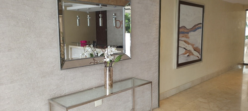 A281 - Apartamento De Lujo En Alquiler En Santo Domingo | 190 M² | 3 Habitaciones | Línea Blanca Y Aires | $2,500 Usd | #foxpiantini