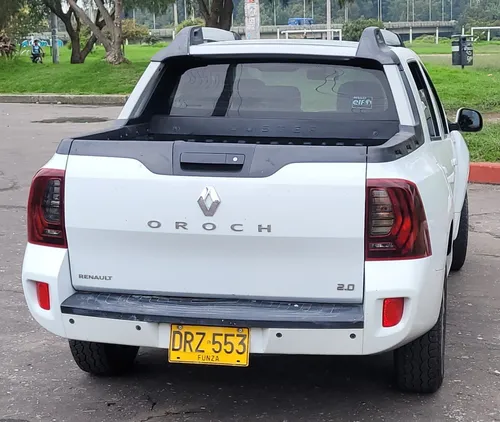 Renault Duster Oroch 2.0 Intens