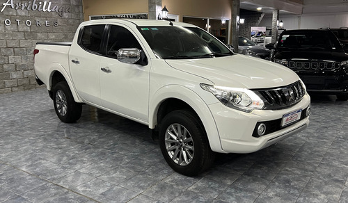 Mitsubishi L200 2.4 Di-d High Power 181cv Cuero