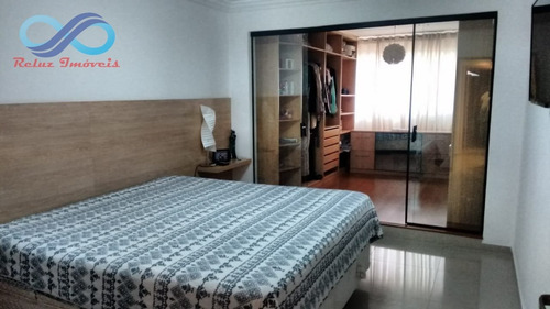 Lindo Sobrado Localizado No Jardim Icentenário