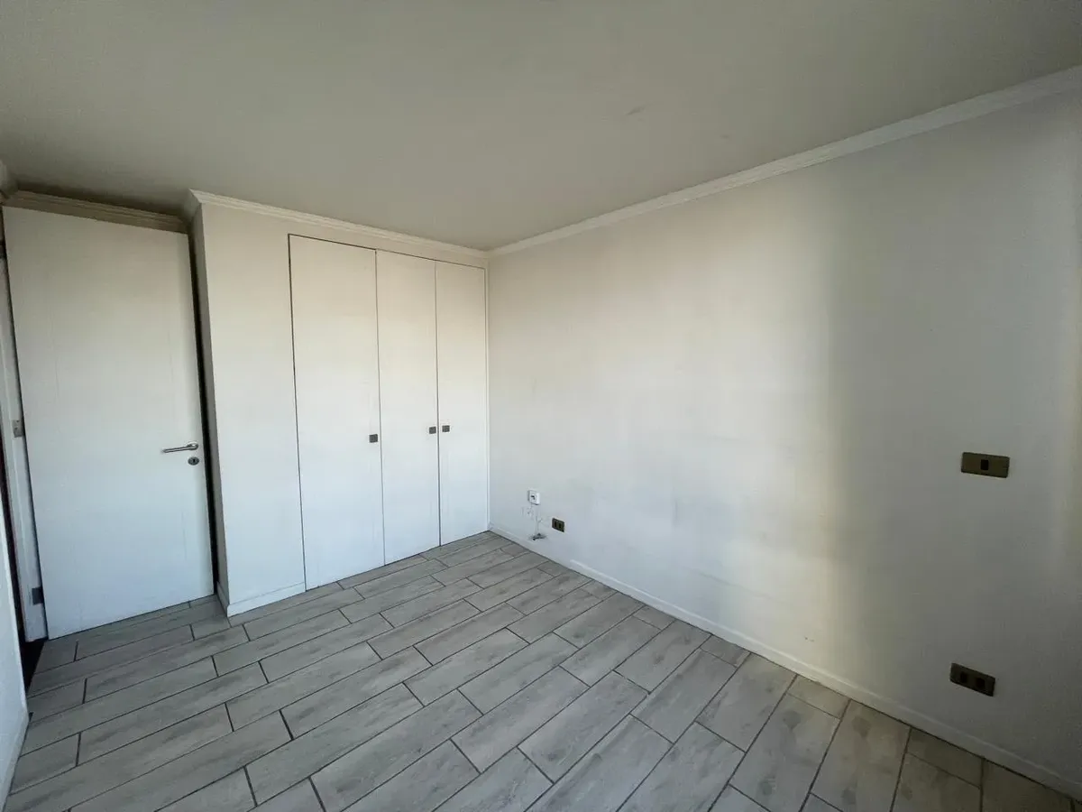 Imagen 5 de 14 de Departamento En Arriendo 2 Hab, 1 Baño, Est Y Bodega