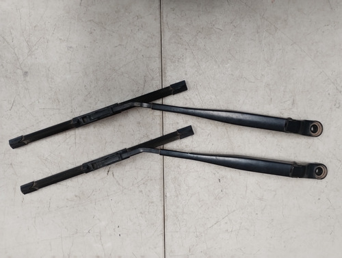 Brazos Limpia Brisas Jeep Gladiator 2021 2022 2023 2024 (Usado)