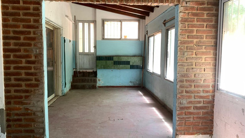 Casa En Venta En Villa Elisa