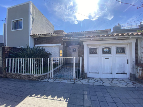 Casa Chalet En Banfield Este
