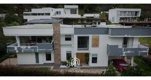 Casa Amoblada En Arriendo En Envigado Escobero