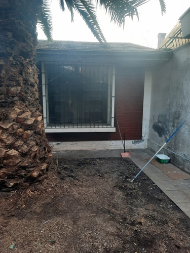 Se Vende Gran Casa 8 /d 4/b Comuna De Ñuñoa