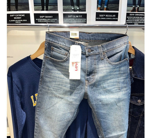 Imagen 4 de 8 de Jean Levis 511 Azul Oxido Sim Fit Belgrano