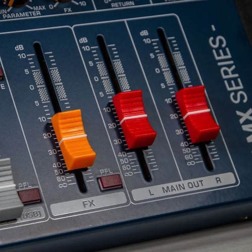 Imagem 5 de 5 de Mesa Lexsen Lmx-16 Usb 16 Canais Efeitos Interface