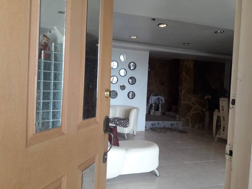 Imagen 8 de 17 de Se Vende Casa 249m2 Hoyo De La Puerta