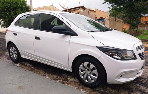 Imagem 2 de 5 de Chevrolet Onix 2019 1.0 Joy 5p