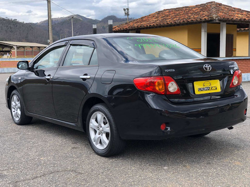 Toyota Corolla 1.8 16v Gli Flex 4p 2011