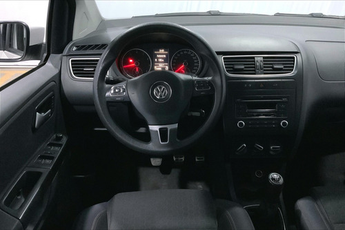 Imagen 5 de 25 de Volkswagen Crossfox Hatchback 5 Pts Hb, Tm5, A/ac, Ve, Comp