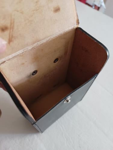 Estuche Con Pasacinto En Cuero Para Camara De Foto Usado Negro (Usado)