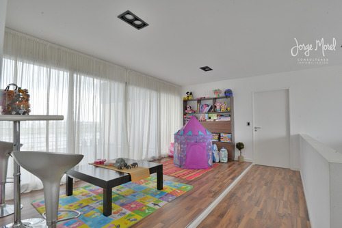Casa Laguna #200-300 - San Sebastian - Area 5 - 240m2 #id 1047