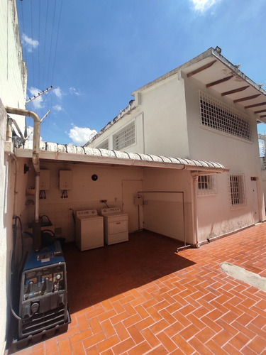 Venta De Casa En Las Acacias