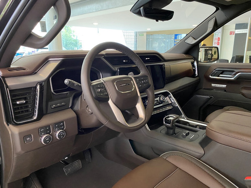 GMC Sierra 6.2 V8 Denali