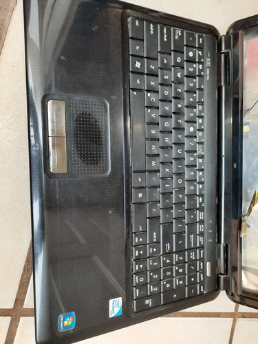 Laptop Asus K501( Para Partes)