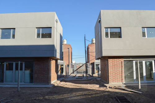 Imagen 8 de 29 de Venta Duplex 2 Dorm A Estrenar Con Patio Neuquen