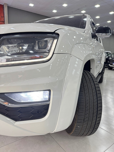 Volkswagen Amarok 3.0 Highline Extreme Cab. Dupla V6 4x4 Aut. 4p